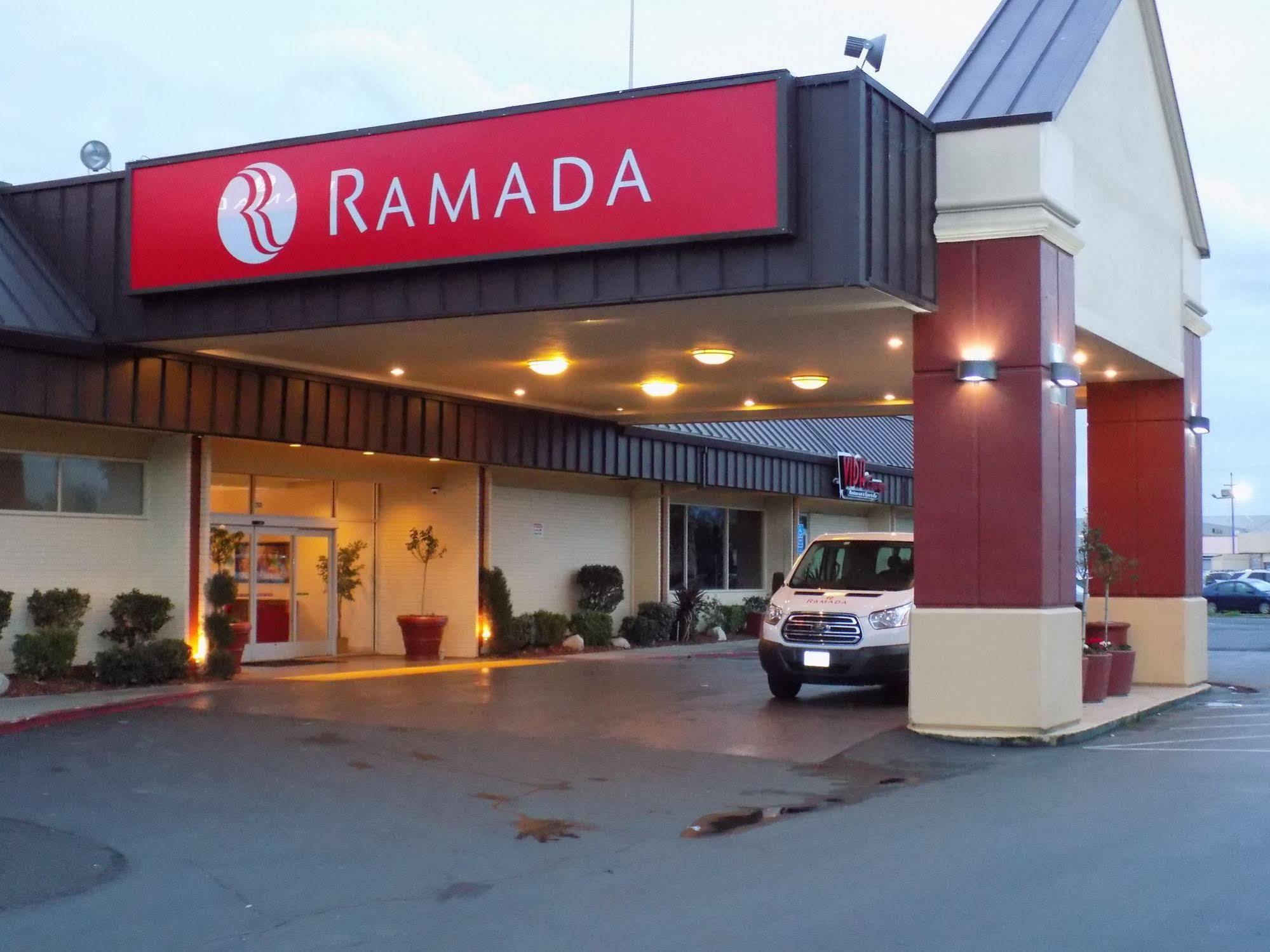 Ramada By Wyndham Sacramento Hotell North Highlands Exteriör bild
